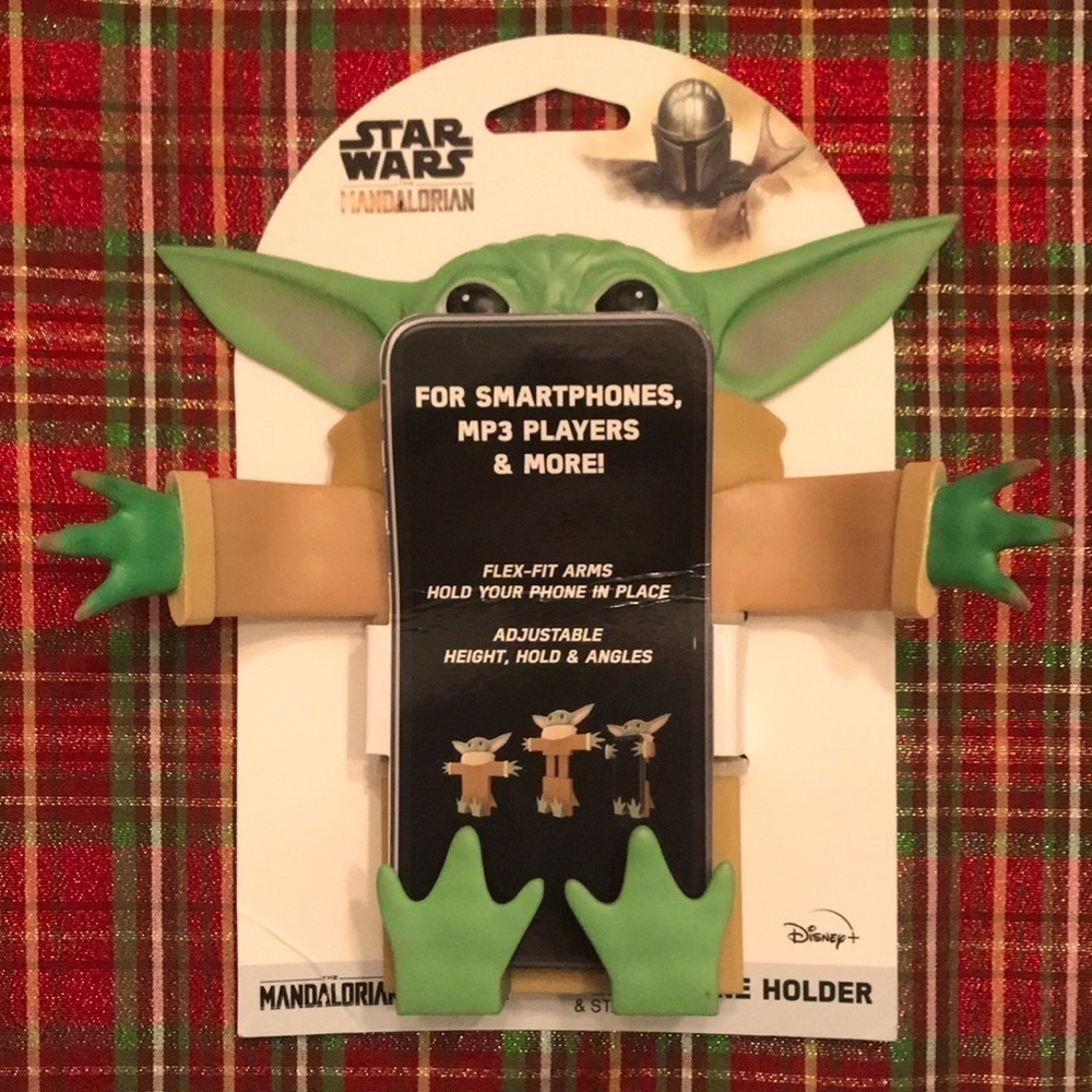 Brand New Star Wars Mandalorian Baby Yoda Flexible Phone Holder & Stand